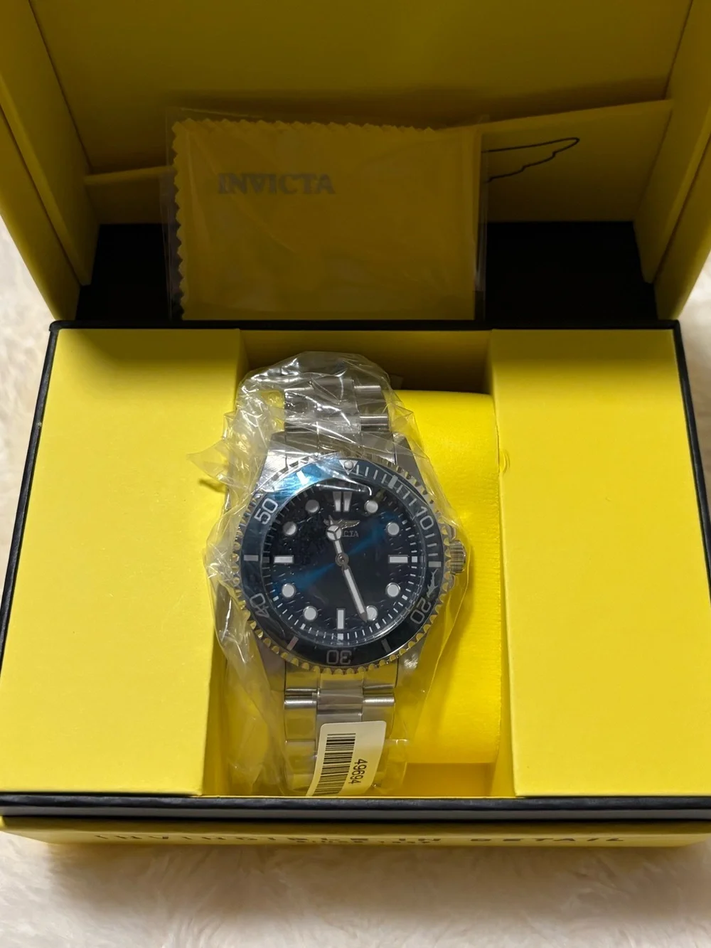 Invicta Pro Diver Kromatyk 50935 Men’s 43mm Blue Dial Quartz Watch 100M NIB